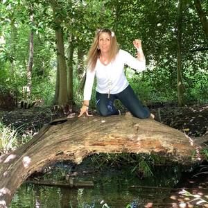 Meet your Posher, Addie